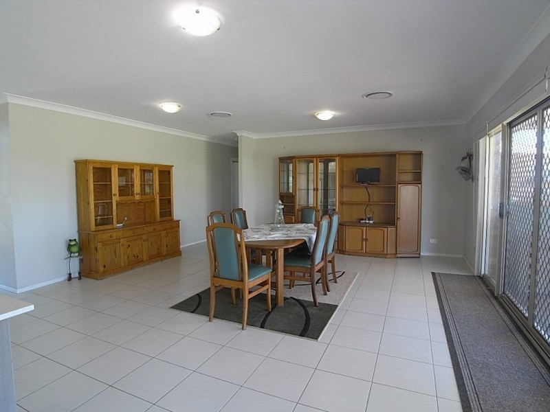 98 Ironbark Rd, Muswellbrook NSW 2333