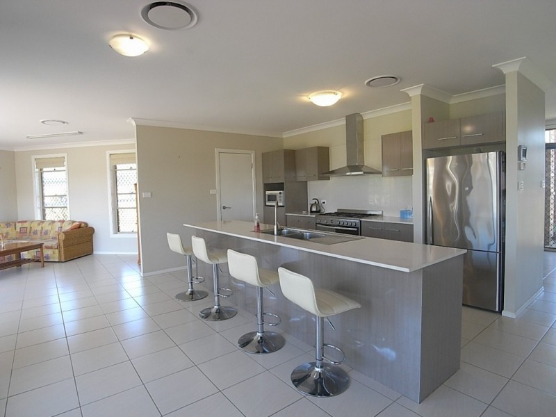 98 Ironbark Rd, Muswellbrook NSW 2333