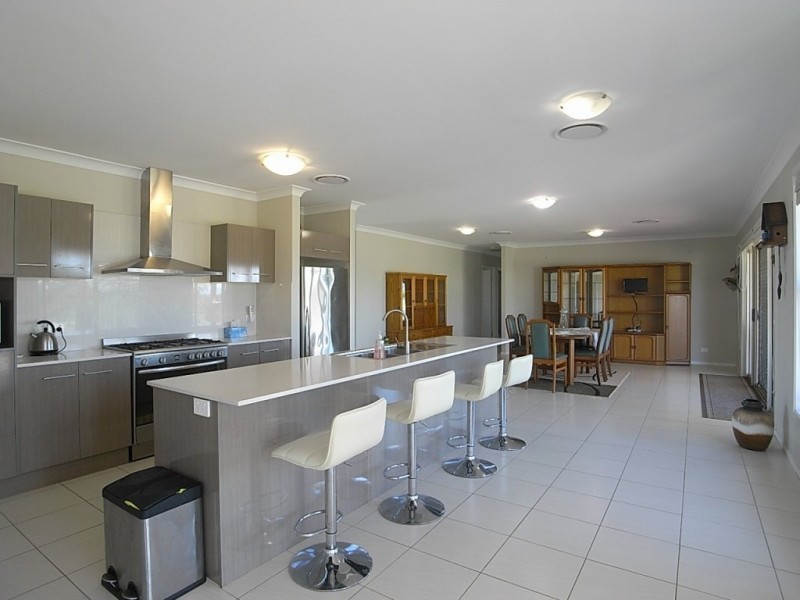 98 Ironbark Rd, Muswellbrook NSW 2333