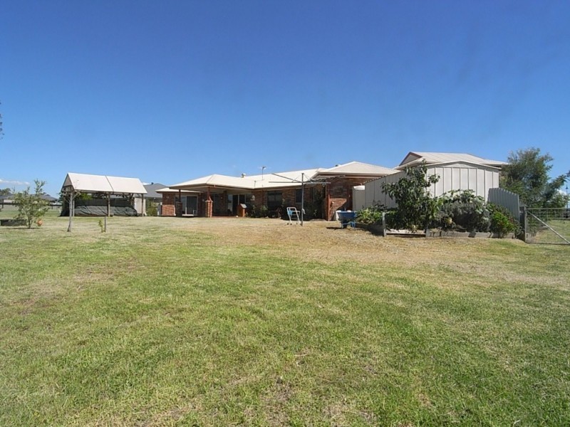 98 Ironbark Rd, Muswellbrook NSW 2333