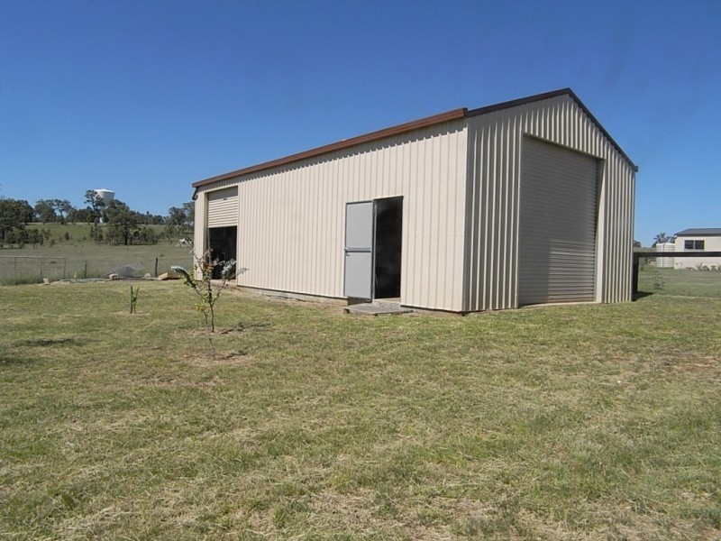 98 Ironbark Rd, Muswellbrook NSW 2333