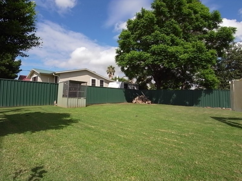 23 Forbes Street, Muswellbrook NSW 2333