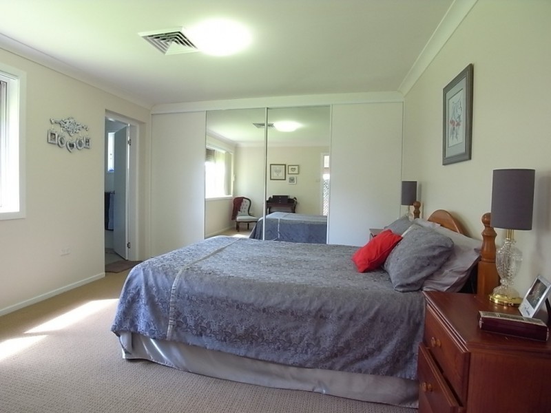 106 St Andrews Street, Aberdeen NSW 2336