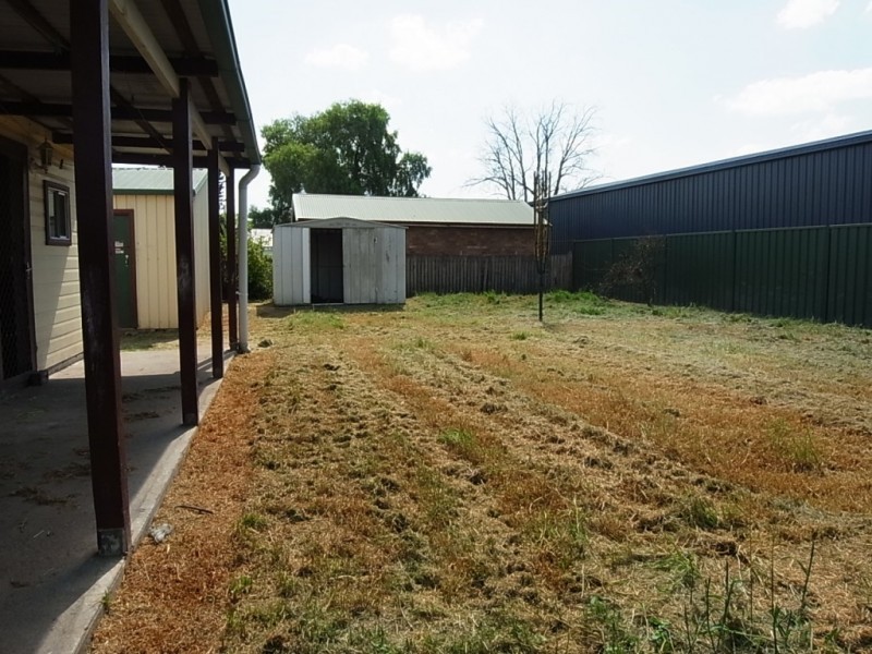8 Lower William Street, Muswellbrook NSW 2333