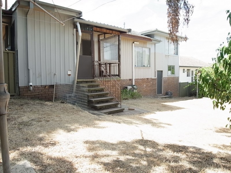 10 Thompson Street, Muswellbrook NSW 2333