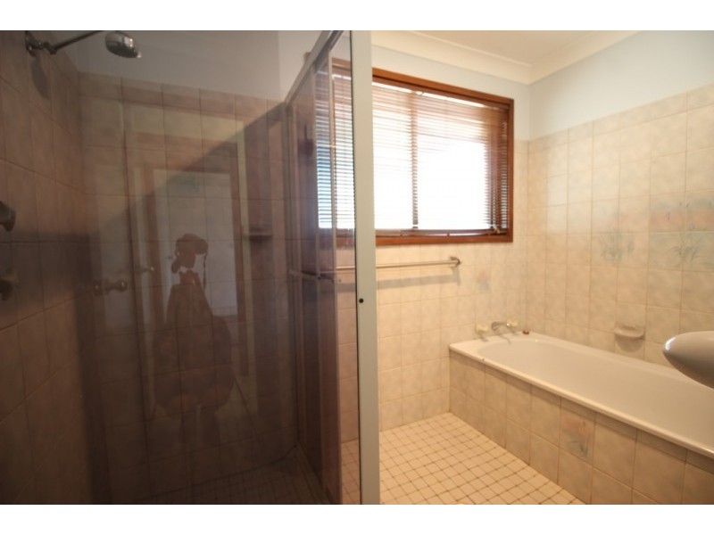 10 Campbell Street, Aberdeen NSW 2336