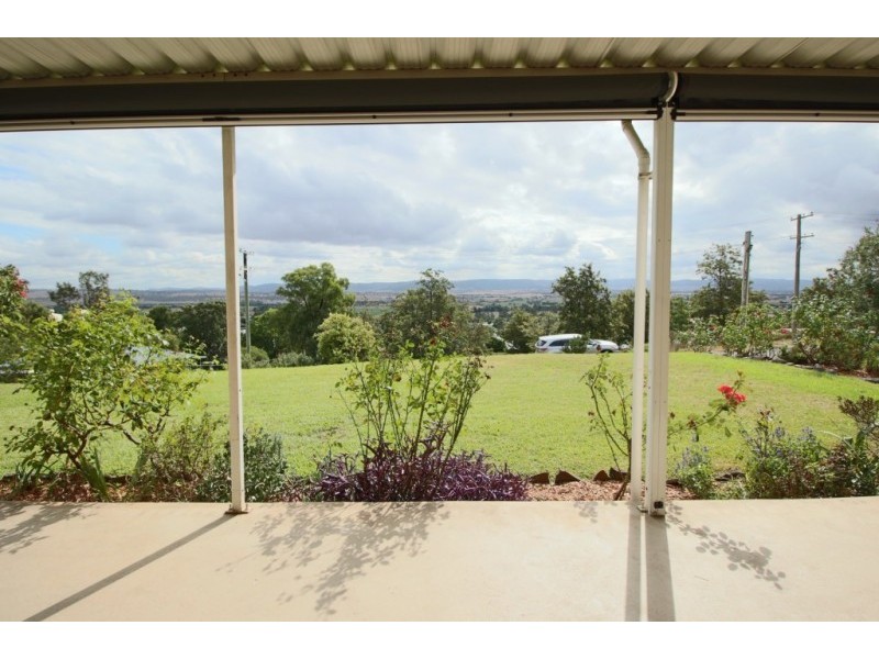 10 Campbell Street, Aberdeen NSW 2336