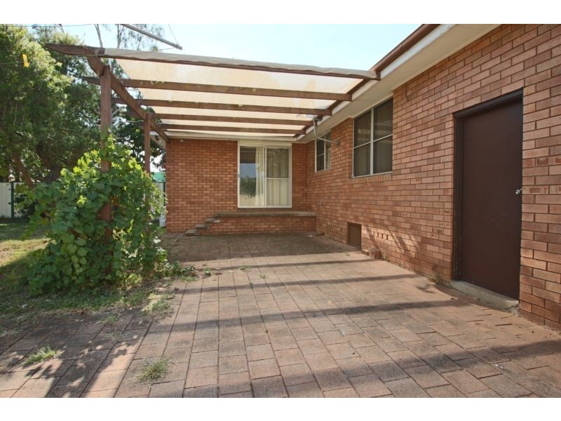 14 Isobella Street, Muswellbrook NSW 2333