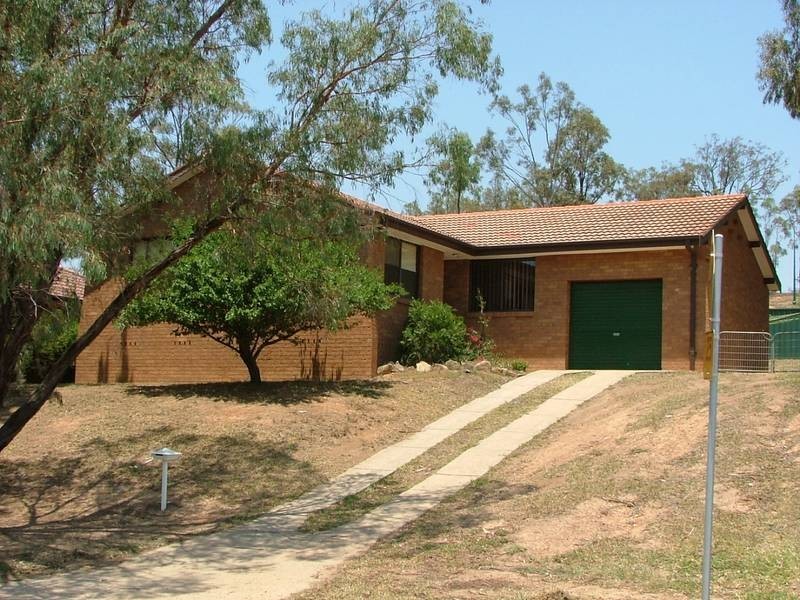 39 Calgaroo Avenue, Muswellbrook NSW 2333