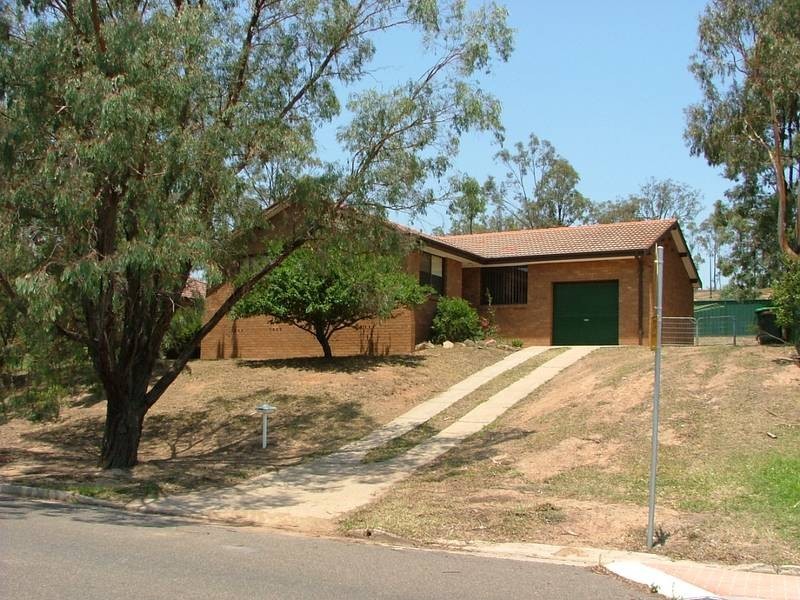 39 Calgaroo Avenue, Muswellbrook NSW 2333