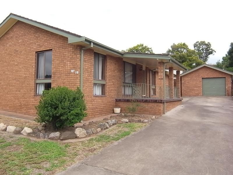 19 Acacia Drive, Muswellbrook NSW 2333