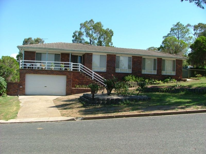 122 St Andrews Street, Aberdeen NSW 2336