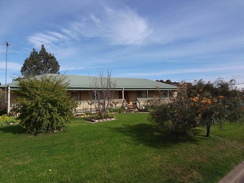 7 Lexia Street, Muswellbrook NSW 2333