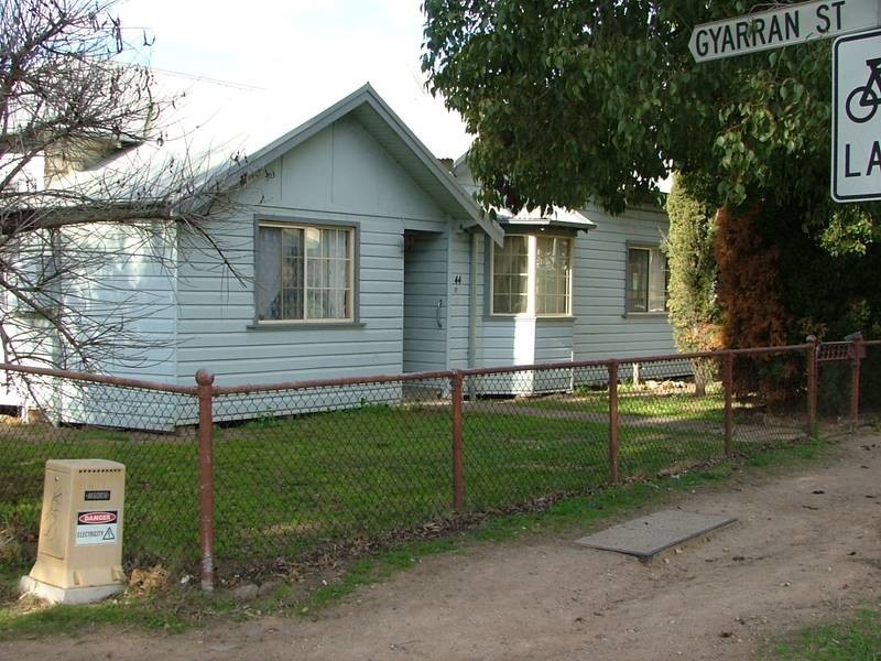44 Maitland Road, Muswellbrook NSW 2333