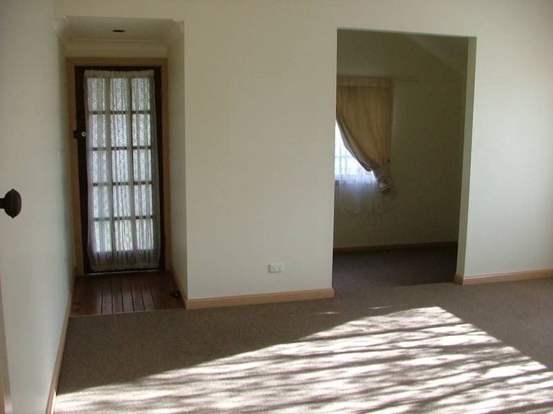 44 Maitland Road, Muswellbrook NSW 2333