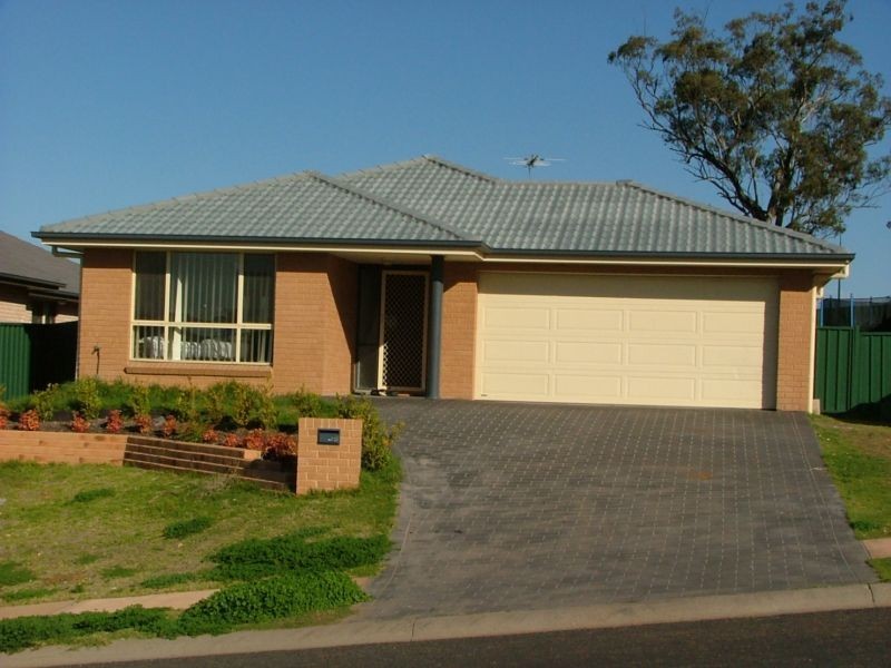 25 Bloodwood Road, Muswellbrook NSW 2333