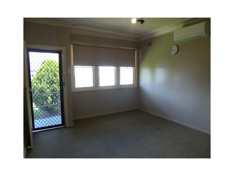 1/2 Bligh Lane, Muswellbrook NSW 2333