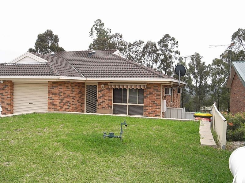 2/6 Hakea Drive, Muswellbrook NSW 2333