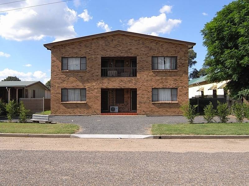 2/10 Gundabri Street, Aberdeen NSW 2336