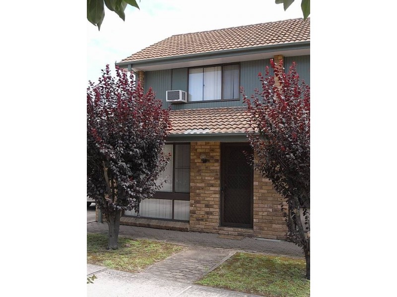 9/ McClintock Drive, Muswellbrook NSW 2333