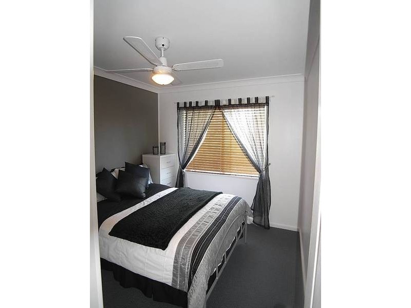 2 Bronte Crescent, Muswellbrook NSW 2333