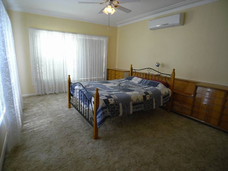 13 Maitland Street, Muswellbrook NSW 2333
