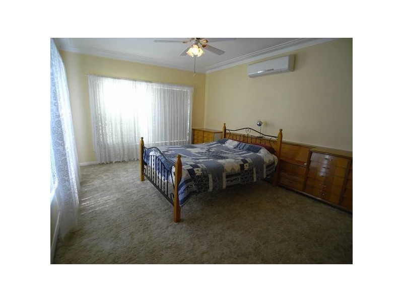 13 Maitland Street, Muswellbrook NSW 2333