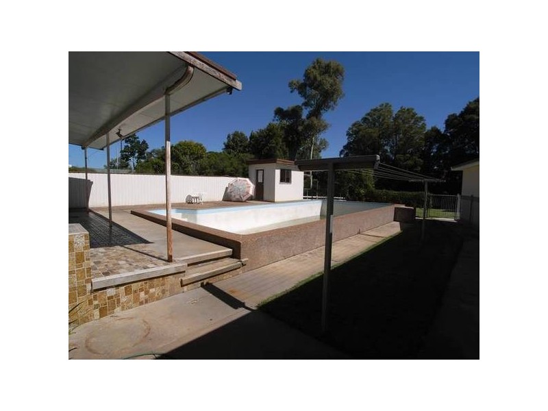 13 Maitland Street, Muswellbrook NSW 2333