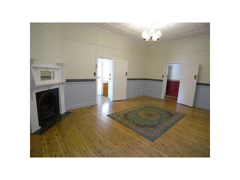 25 Maitland Street, Muswellbrook NSW 2333