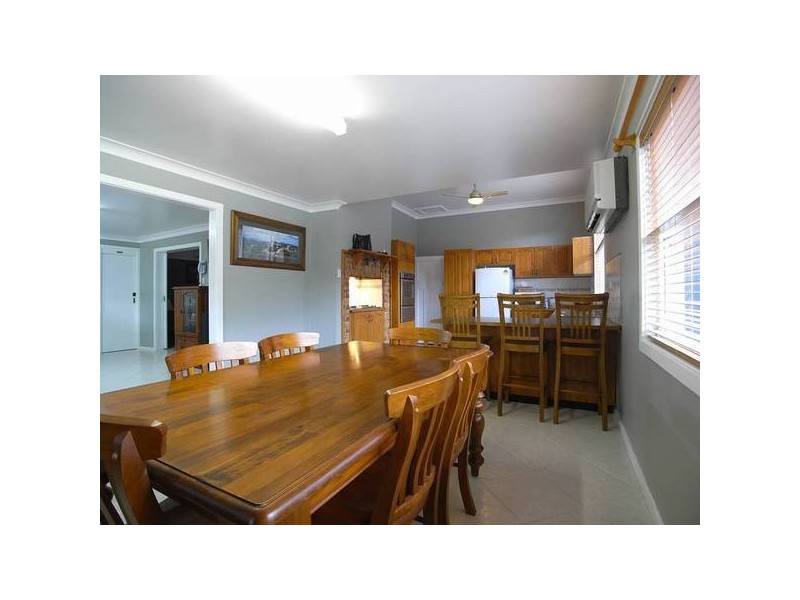 4 Dart Street, Aberdeen NSW 2336