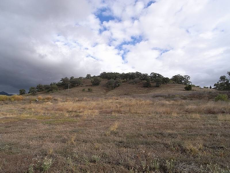 8 Trig Point Rd, Segenhoe NSW 2337