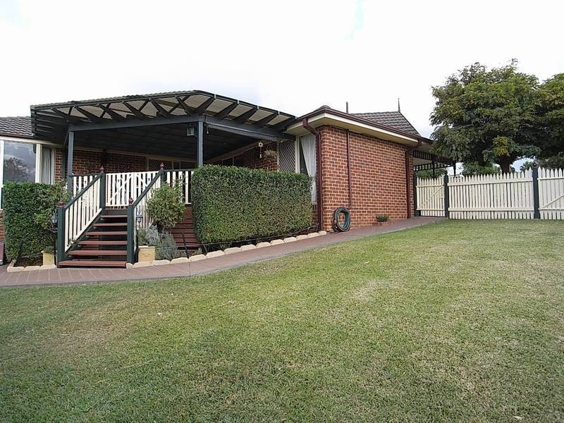 54 Cousins Street, Muswellbrook NSW 2333
