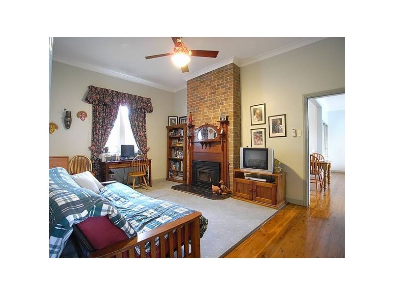 12 Cook St, Muswellbrook NSW 2333