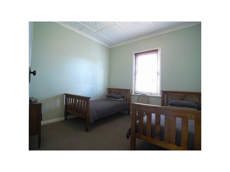 12 Cook St, Muswellbrook NSW 2333