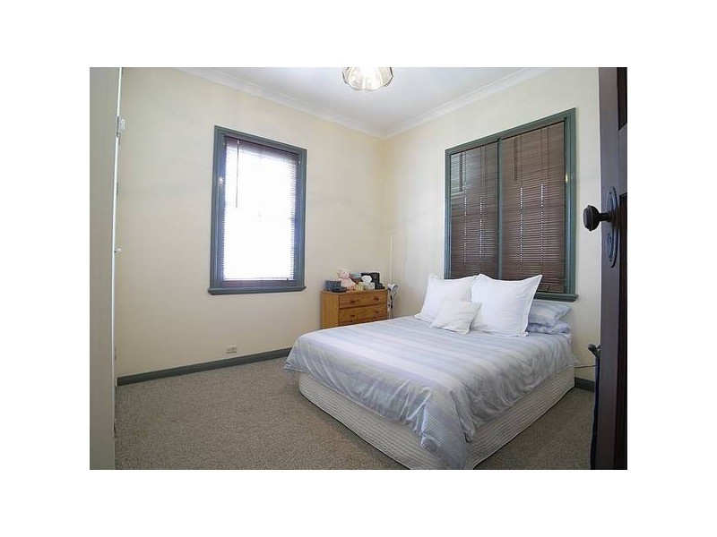 12 Cook St, Muswellbrook NSW 2333