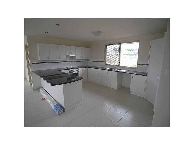 122 Osborn Ave, Muswellbrook NSW 2333
