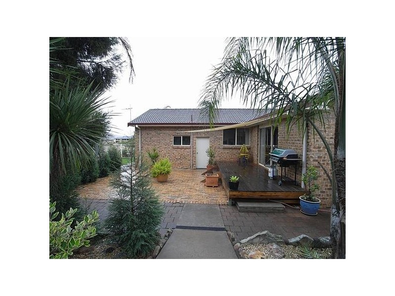 33 Cousins Street, Muswellbrook NSW 2333