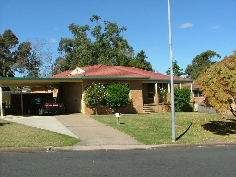 15 Lexia Street, Muswellbrook NSW 2333