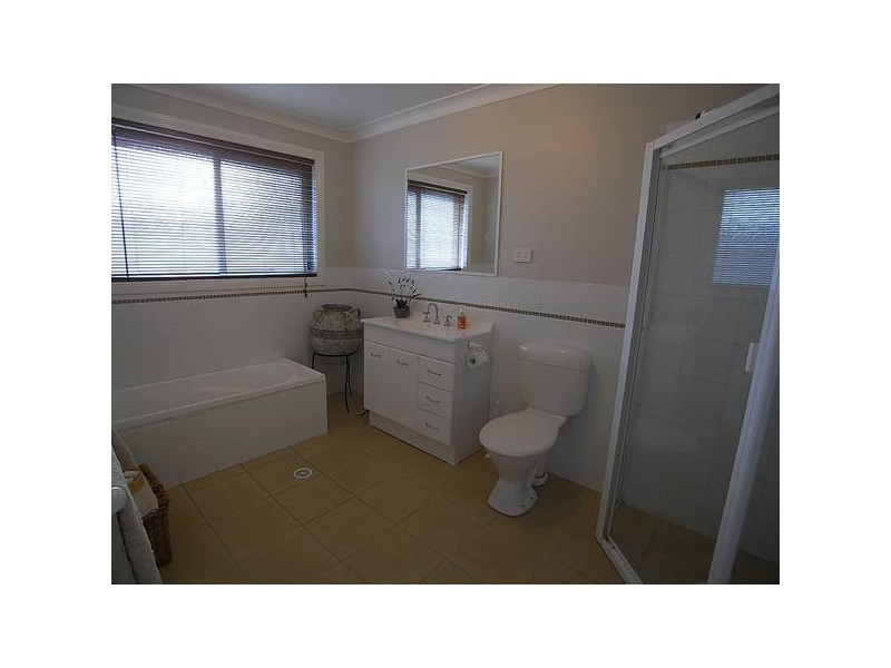 2/14 Paxton Street, Denman NSW 2328