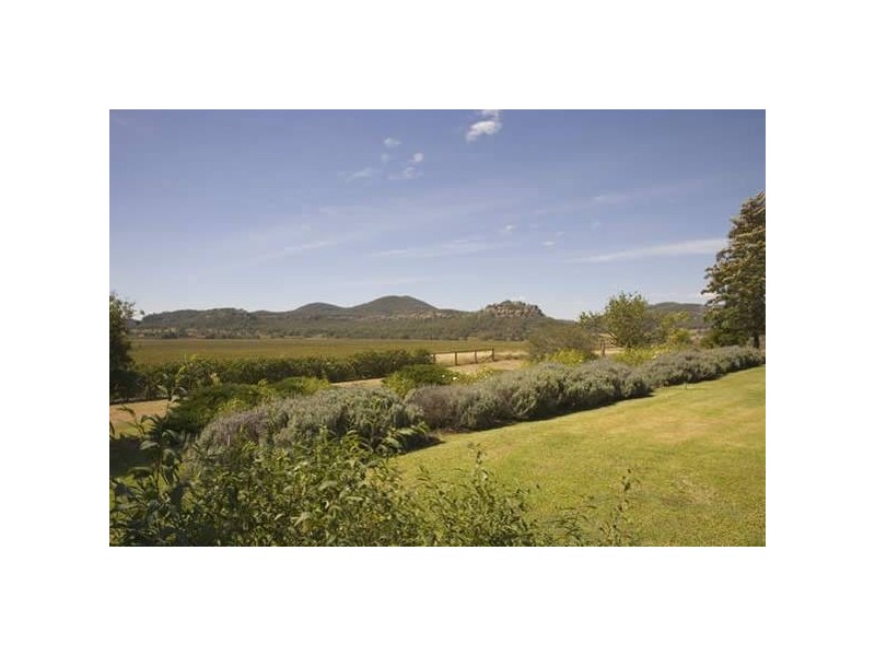 88 Richmond Grove Road “Cherwell”, Sandy Hollow NSW 2333