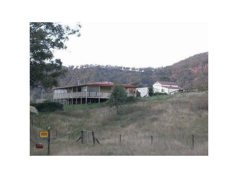 1700 Sandy Creek Rd, Mccullys Gap NSW 2333
