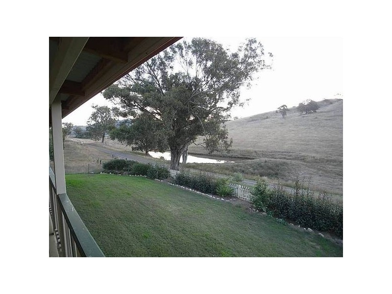 1700 Sandy Creek Rd, Mccullys Gap NSW 2333