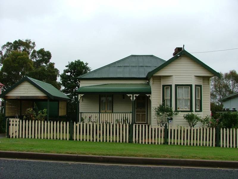 36 Brecht Street, Muswellbrook NSW 2333