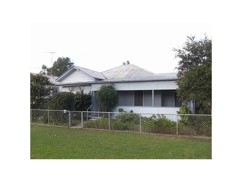 51 Scott Street, Muswellbrook NSW 2333