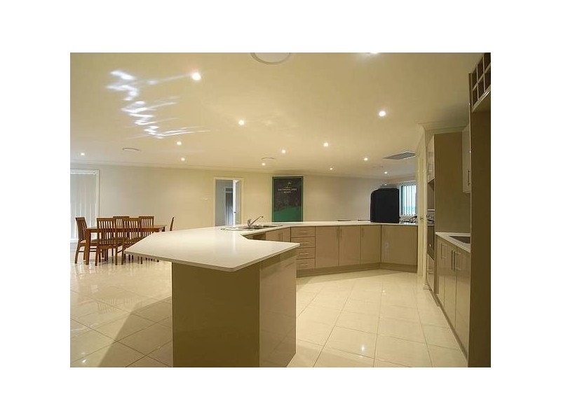 2 Bimbadeen Drive, Muswellbrook NSW 2333