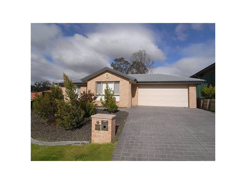 33 Bloodwood Road, Muswellbrook NSW 2333