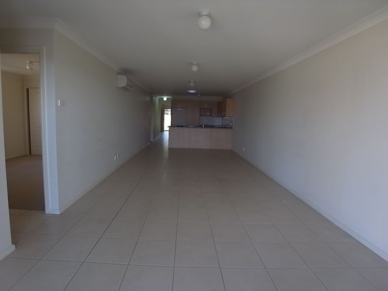 2/13 Skellatar Stock Route, Muswellbrook NSW 2333