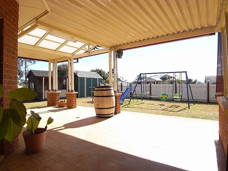 10 Weemala Place, Muswellbrook NSW 2333