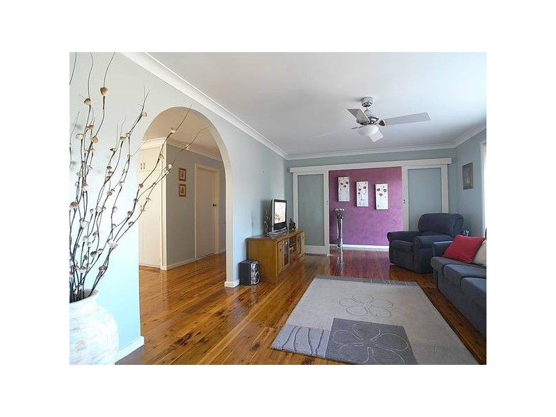 15 Perth Street, Aberdeen NSW 2336