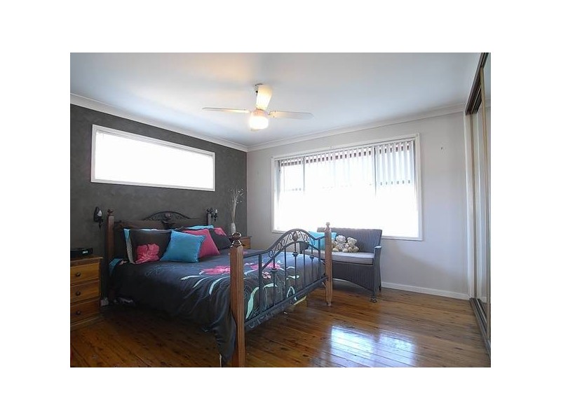 15 Perth Street, Aberdeen NSW 2336